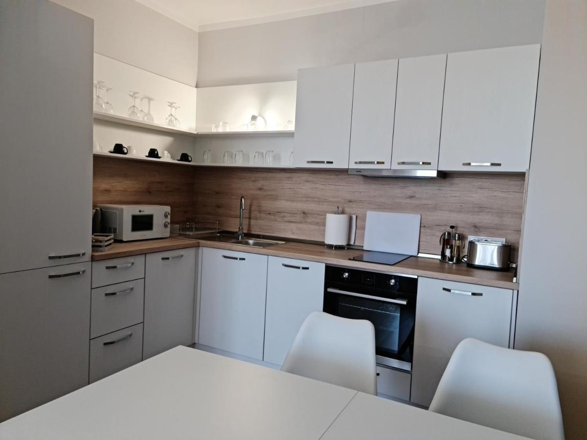 Raya Apartment Atlantis Atmosphere Burgas Exterior photo